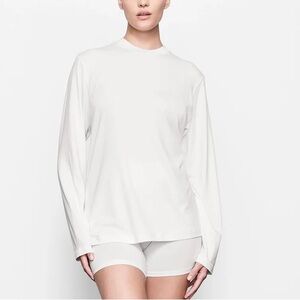 SKIMS Boyfriend Long Sleeve T-Shirt
